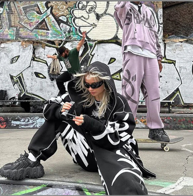 ZSIIBO Graffiti Zip Hoodie & Pants - New Collection 2023